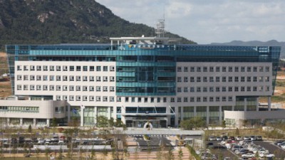 급전 필요한 청년들 등친 전세사기···빌라 122채 무자본 매입 뒤 50억 가로챈 일당 검거