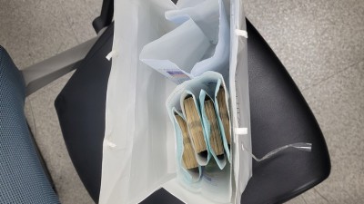보이스피싱 같은데…휴가 중 눈썰미로 보이스피싱 현금 인출책 붙잡은 경찰관
