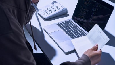 착신전환만 해주고 땡...이통사, 서비스만 있고 관리는 없다 [신종 금융사기 '넘버피싱'·②]