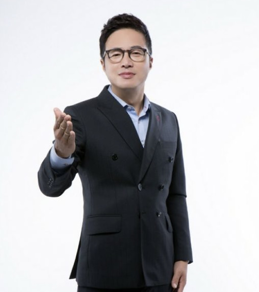 사기혐의 피소→56억 피해·건강악화..조영구, 악재 연속에도 "버틸 것"[핫피플]