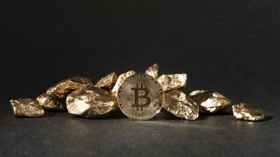 '10% 배당·3배 수익' 24억 코인 사기 일당 실형
